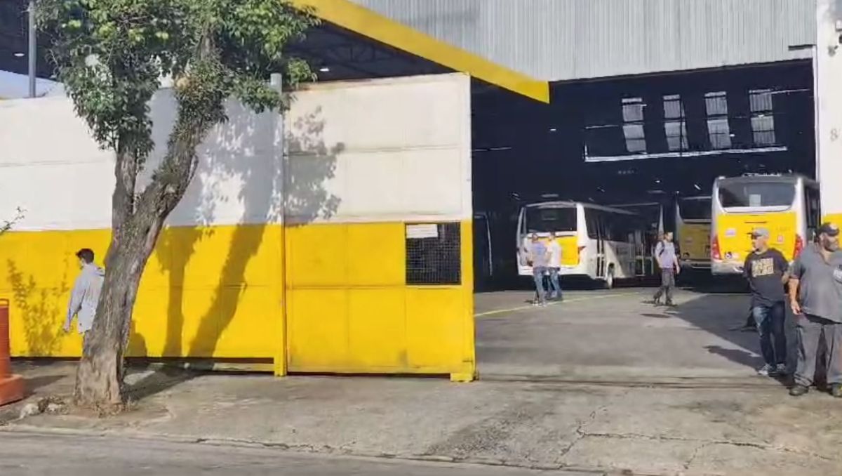 Greve de motoristas de ônibus é encerrada na zona Sul de SP