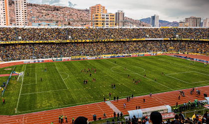 Estádio Hernando SIles, na Bolívia