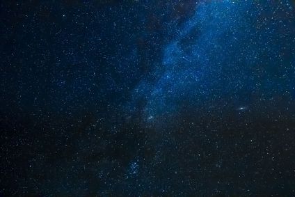 Milhares de estrelas da Via Láctea