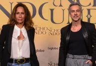 Andréa Beltrão, Nero e mais famosos comparecem à festa de 