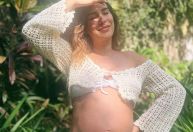 Famosos celebram nascimento de Pilar, filha de Fernanda Paes Leme