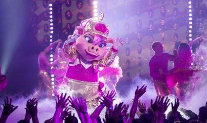 MC Porquinha no The Masked Singer