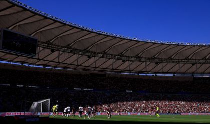 Flamengo e Botafogo detonam clássico às 11h: "Saúde fica exposta"