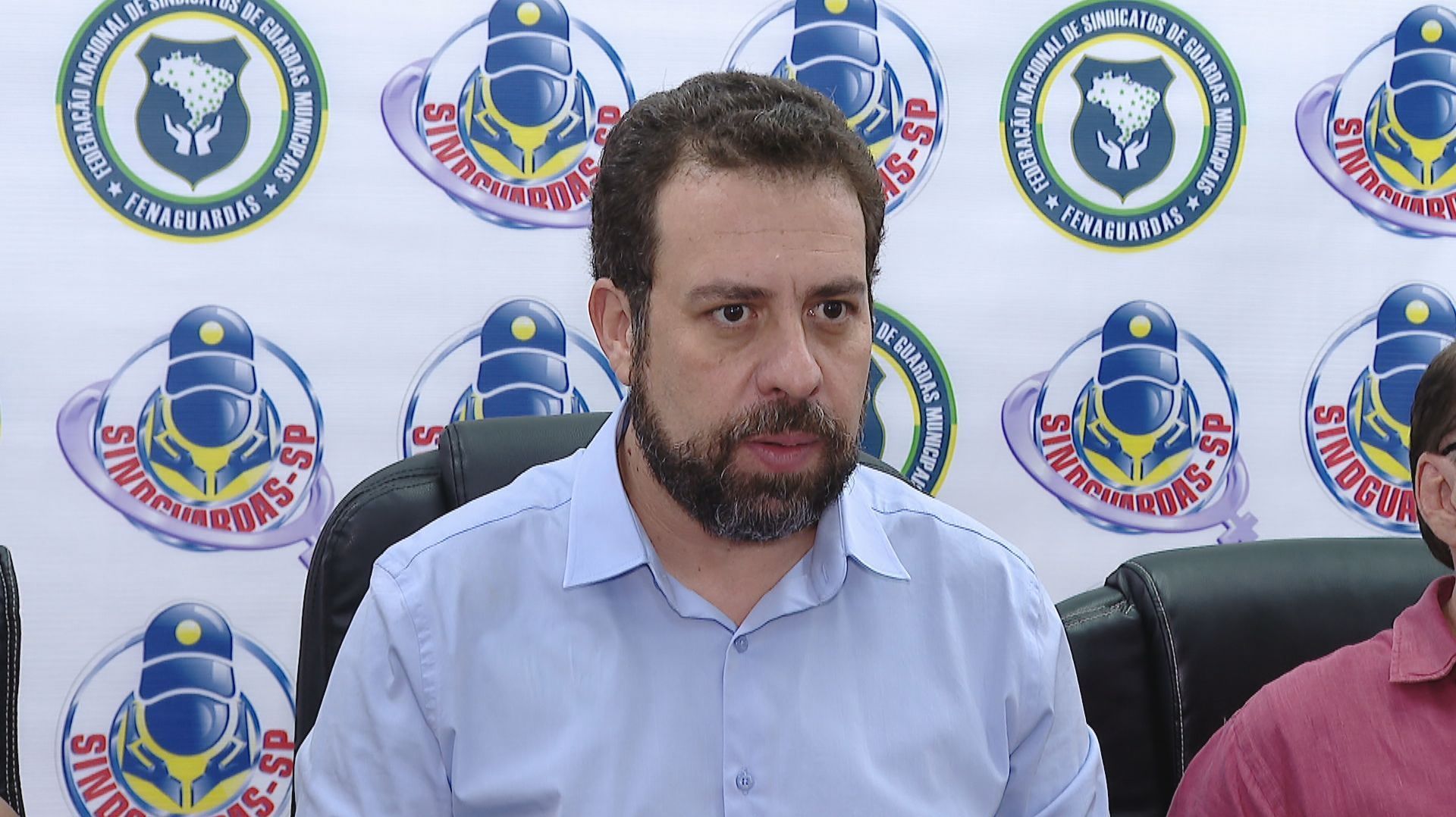 Guilherme Boulos em entrevista coletiva do sindicato dos guardas metropolitanos da cidade de São Paulo, o SindGuardas-SP, em 5 de abril de 2024