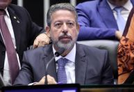 Governo aposta em saída política para delação e aborto, mas não descarta veto