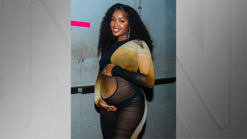 Iza, que está grávida de três meses, disse que vai se apresentar no Rock in Rio mesmo estando de oito meses na data prevista