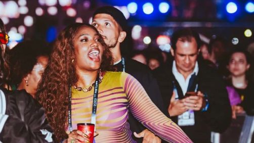 Cantora Iza e jogador Yuri Lima