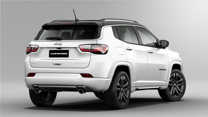 Jeep Compass 2025 na inédita versão Overland • Divulgação