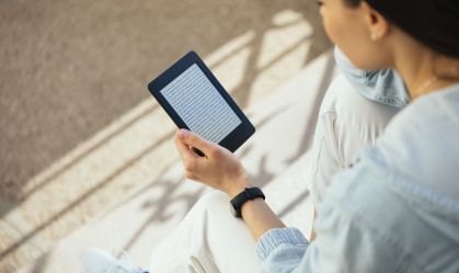 Kindle é o leitor digital mais popular no mercado brasileiro
