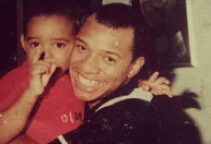 Filho de Anderson Leonardo posta homenagem após morte do cantor