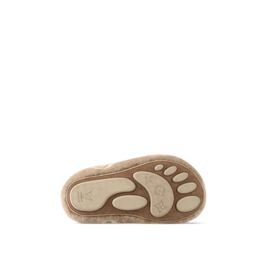 Pantufas trazem "patinhas" na parte inferior • Reprodução/Louis Vuitton