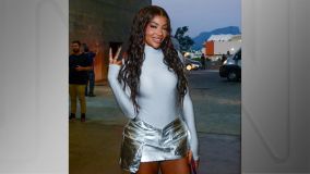 Ludmilla chegou para a coletiva do Rock in Rio na Cidade das Artes, no Rio de Janeiro
