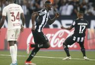 Botafogo se recupera na Libertadores, vence Universitario e embola grupo