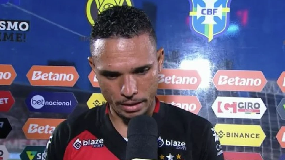 Luiz Fernando, jogador do Atlético-GO