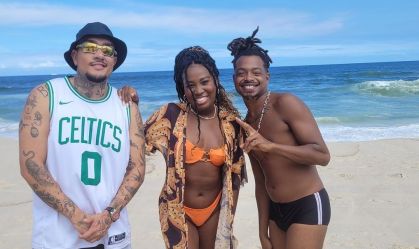 Fora do BBB24, MC Binn, Luigi e Leidy Elin curtem praia no Rio