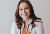 Falsa médica que atuava como nutróloga em Maceió é indiciada pela polícia