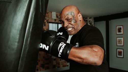 Mike Tyson se prepara para enfrentar o influencer Jake Paul