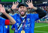 Neymar faz comentário polêmico em post que elogia Mbappé: 