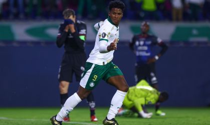 Jovens brilham, e Palmeiras vence Del Valle com virada no último lance