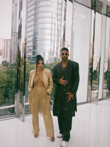 Fernanda Bande e Lucas Pizane na SPFW / Reprodução/X/Lucas Pizane