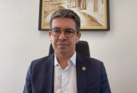 Recebo crítica construtiva de Lira com muita humildade e honra, diz Randolfe à CNN