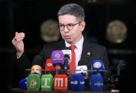 Governo vai propor recomposição de R$ 3,6 bilhões em emendas vetadas, diz Randolfe