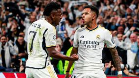 Rodrygo e Vinicius Jr. comemoram gol do Real Madrid
