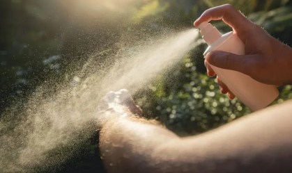 Dengue: como aplicar o repelente? Veja a maneira correta