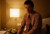 Rodrigo Faro é Silvio Santos em cinebiografia; assista ao trailer