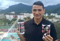 Ídolo do Flamengo faz rifa para arrecadar fundos para clube feminino