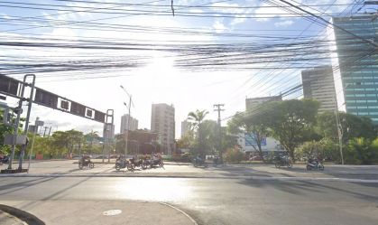 Motociclista morre após ser atropelado por viatura que perseguia suspeitos no Recife