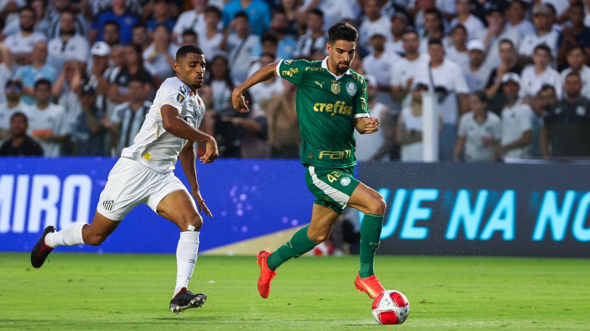 Lance de Santos 1 x 0 Palmeiras pelo jogo de ida da final do Paulistão