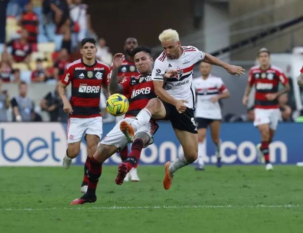 Flamengo e São Paulo nunca foram rebaixados para a Segunda Divisão do futebol brasileiro / Rubens Chiri/São Paulo