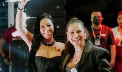 Simaria quebra o silêncio e revela se ainda fala com Simone Mendes