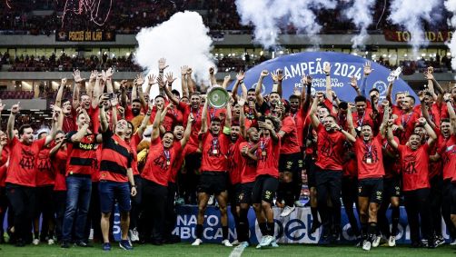 Sport comemora título estadual