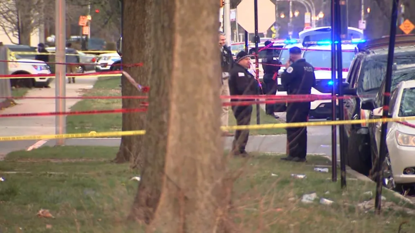 Policiais de Chicago dispararam quase 100 vezes contra jovem / Reprodução