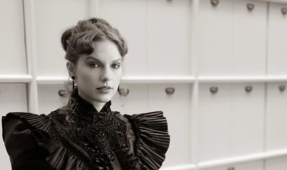 Taylor Swift lançou o seu novo álbum, o "The Tortured Poets Department", na sexta-feira (19)
