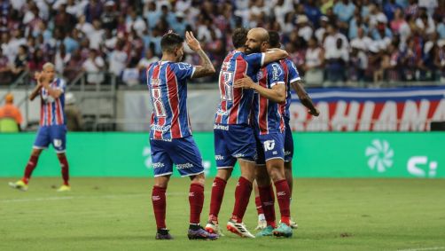 Thaciano comemora gol do triunfo do Bahia