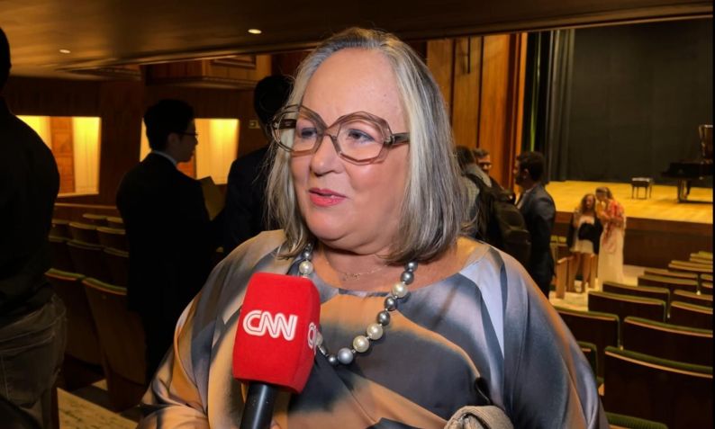 Thaïs, produtora de eventos / Rodrigo Monteiro/CNN
