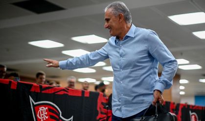 Tite critica horário do clássico e admite queda de desempenho do Flamengo