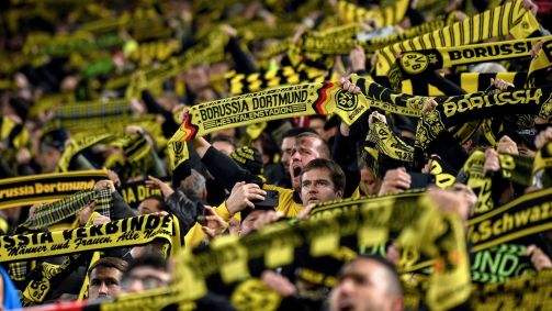 Torcida do Borussia Dortmund no duelo contra o Atlético de Madrid