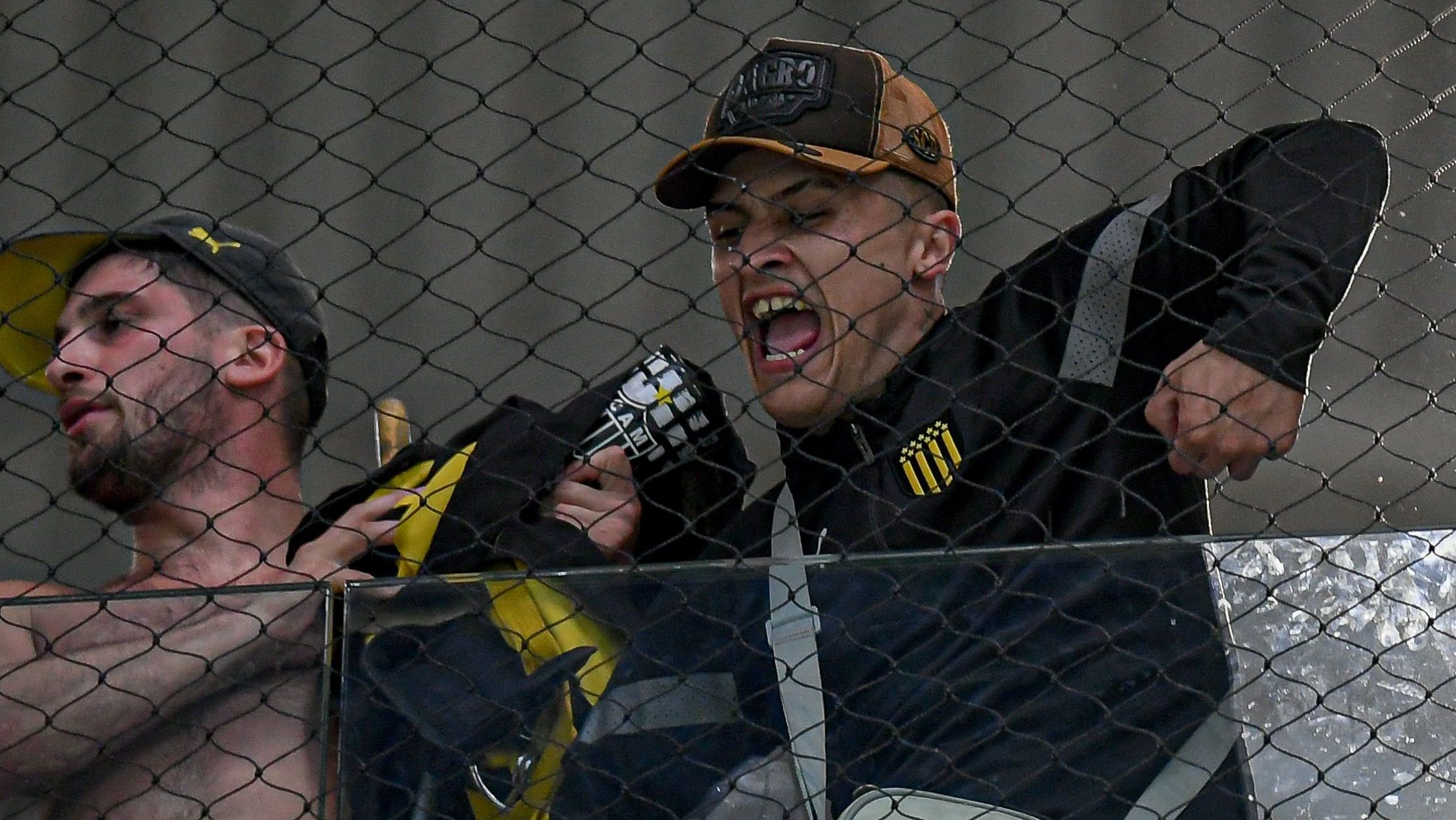 Torcedor do Peñarol imitou macaco em jogo contra o Atlético-MG