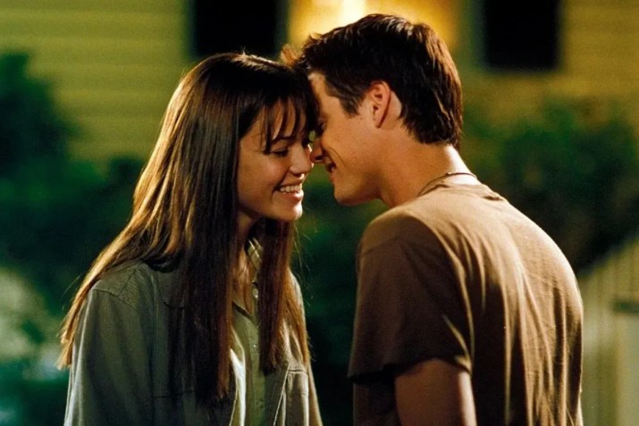 "Um Amor Para Recordar (2002) é estrelado por Mandy Morre e Shane West / Divulgação