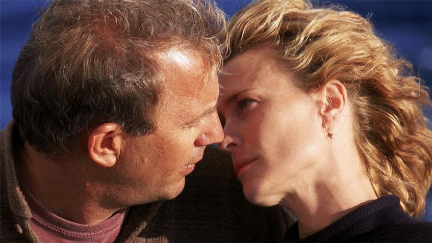 "Uma Carta de Amor" (1999) é estrelado por Kevin Costner e Robin Wright / Divulgação/Prime Video