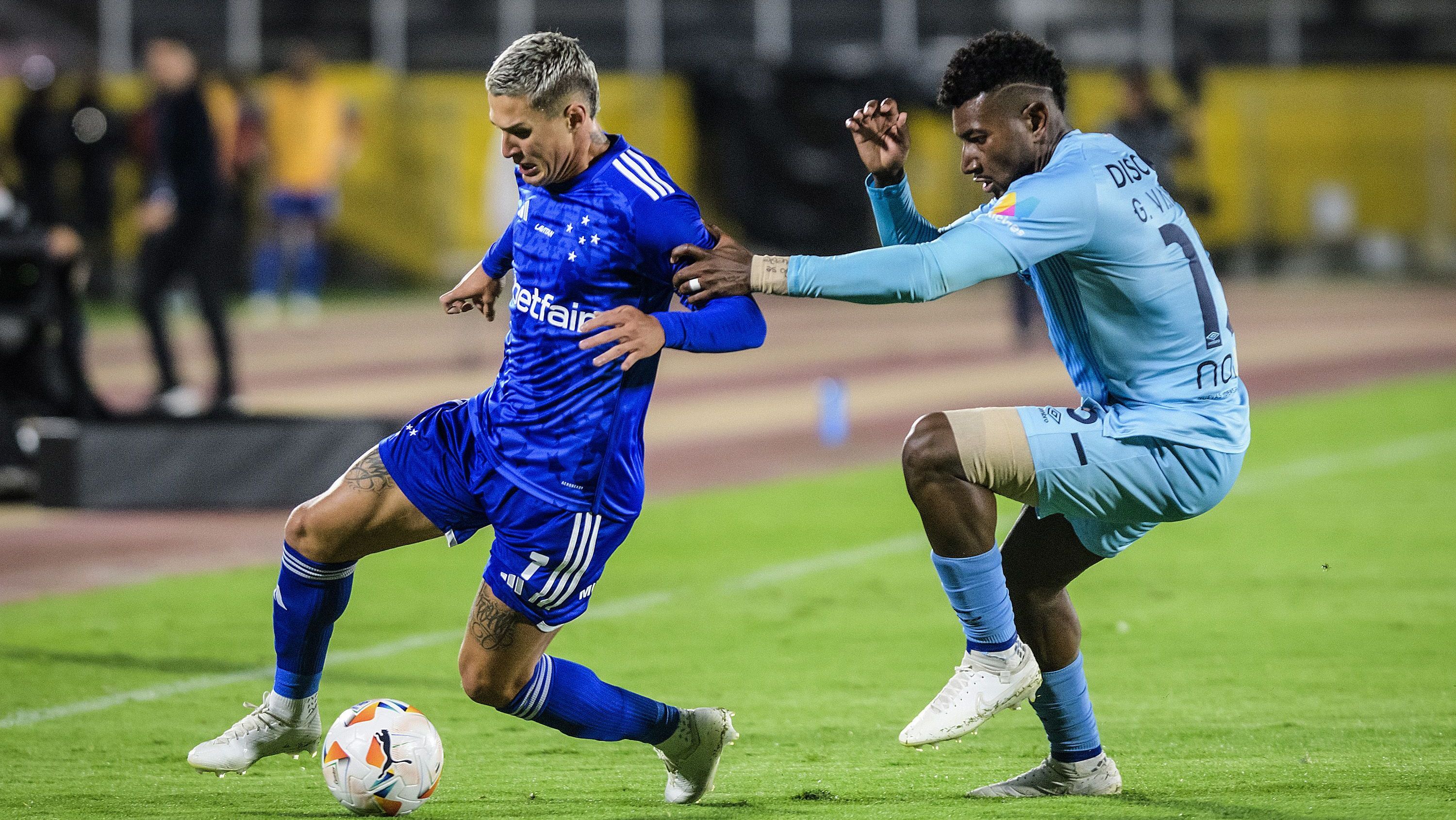 Universidad Católica e Cruzeiro em campo pela 1ª rodada da fase de grupos da Sul-Americana