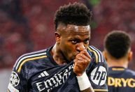 Vinicius Jr. marca dois, e Real Madrid busca empate com Bayern de Munique