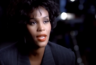 "I Will Always Love You", famosa na voz de Whitney Houston, completa 50 anos