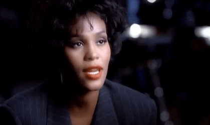 "I Will Always Love You", famosa na voz de Whitney Houston, completa 50 anos