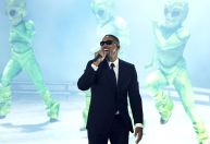 Coachella: Will Smith canta música de "Homens de Preto" com J Balvin