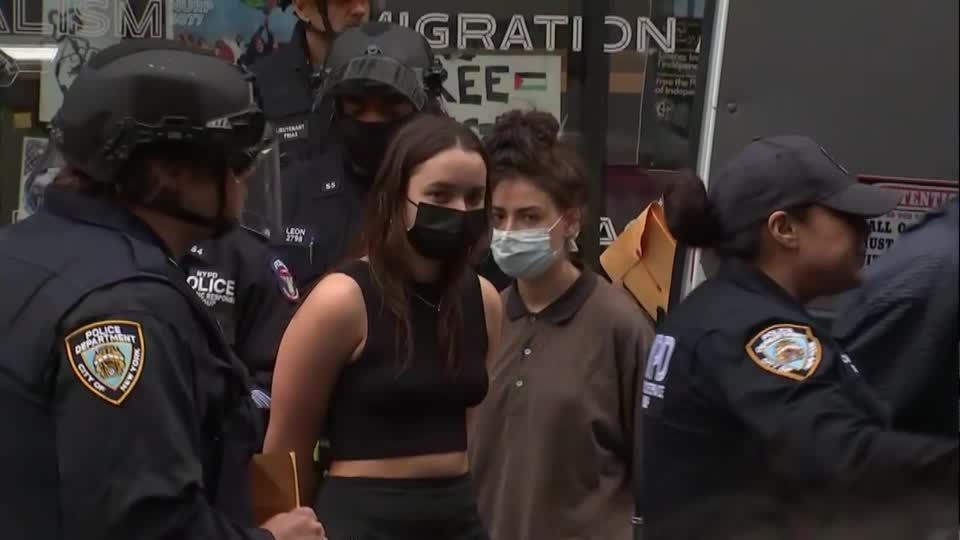 New York City police arrest dozens of pro-Palestinian protesters at two New York universities
